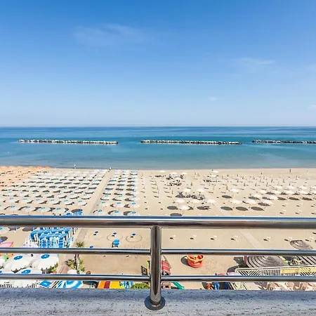 Otel Bamby Gatteo a Mare